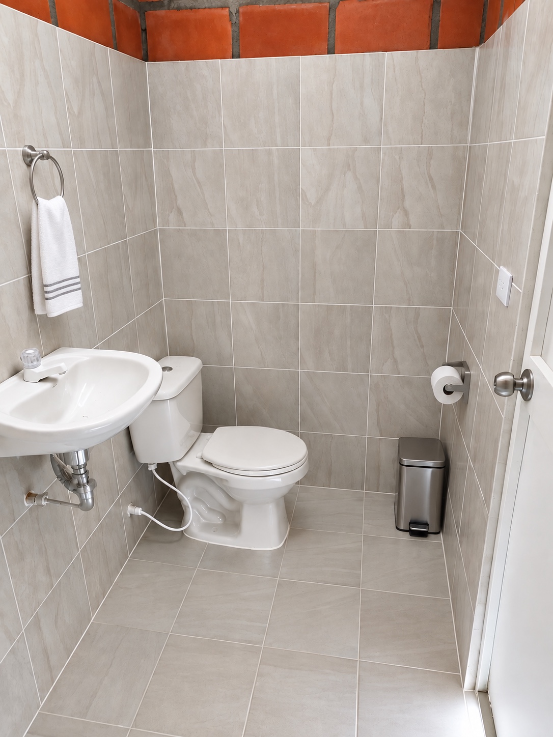Baño con acabados